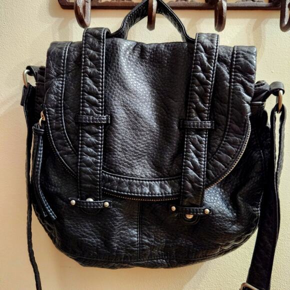 Aeropostale Black Lightweight Crossbody Shoulder Purse Bag Adjustable Strap - Picture 1 of 10
